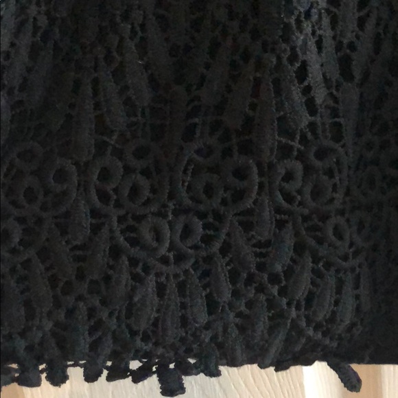 Lace shorts - Picture 3 of 3